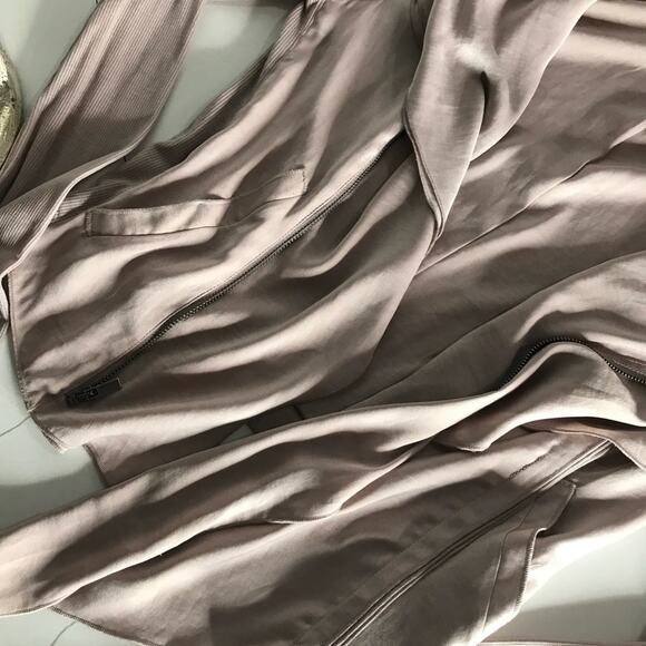 BCBG MAXAZRIA top - Picture 8 of 8